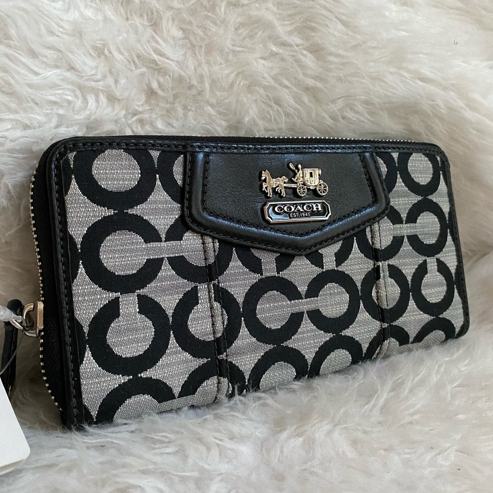 NWT Coach Madison Op Shant Accordian Zipper Wallet 45411 - Picture 2 of 13